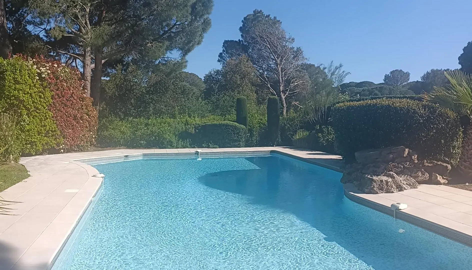 Property On Golf 0*, Saint-Raphael (Var)