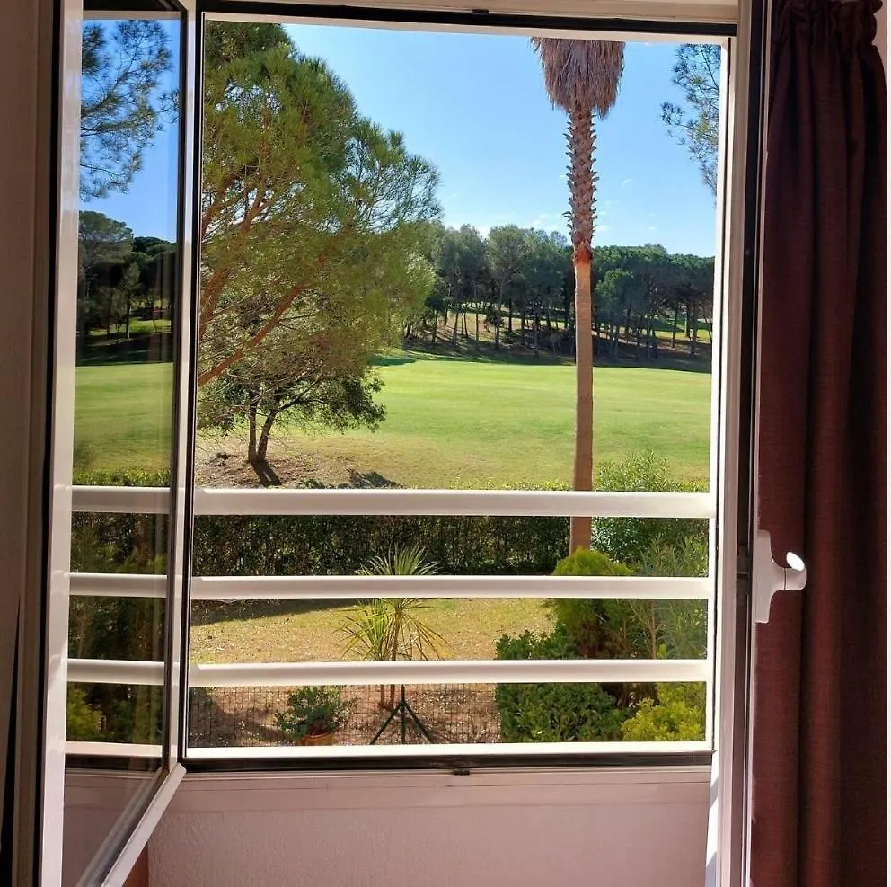 Property On Golf 0*, Saint-Raphael (Var) France