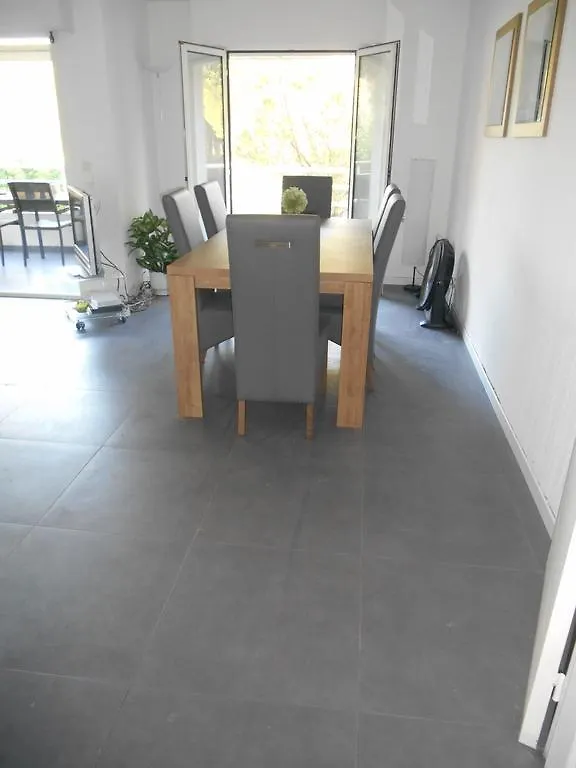 Appartement De Standing Sur Golf Saint-Raphael (Var)